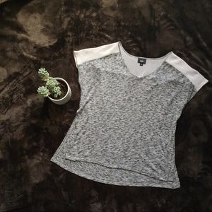 Short sleeve silky shirt